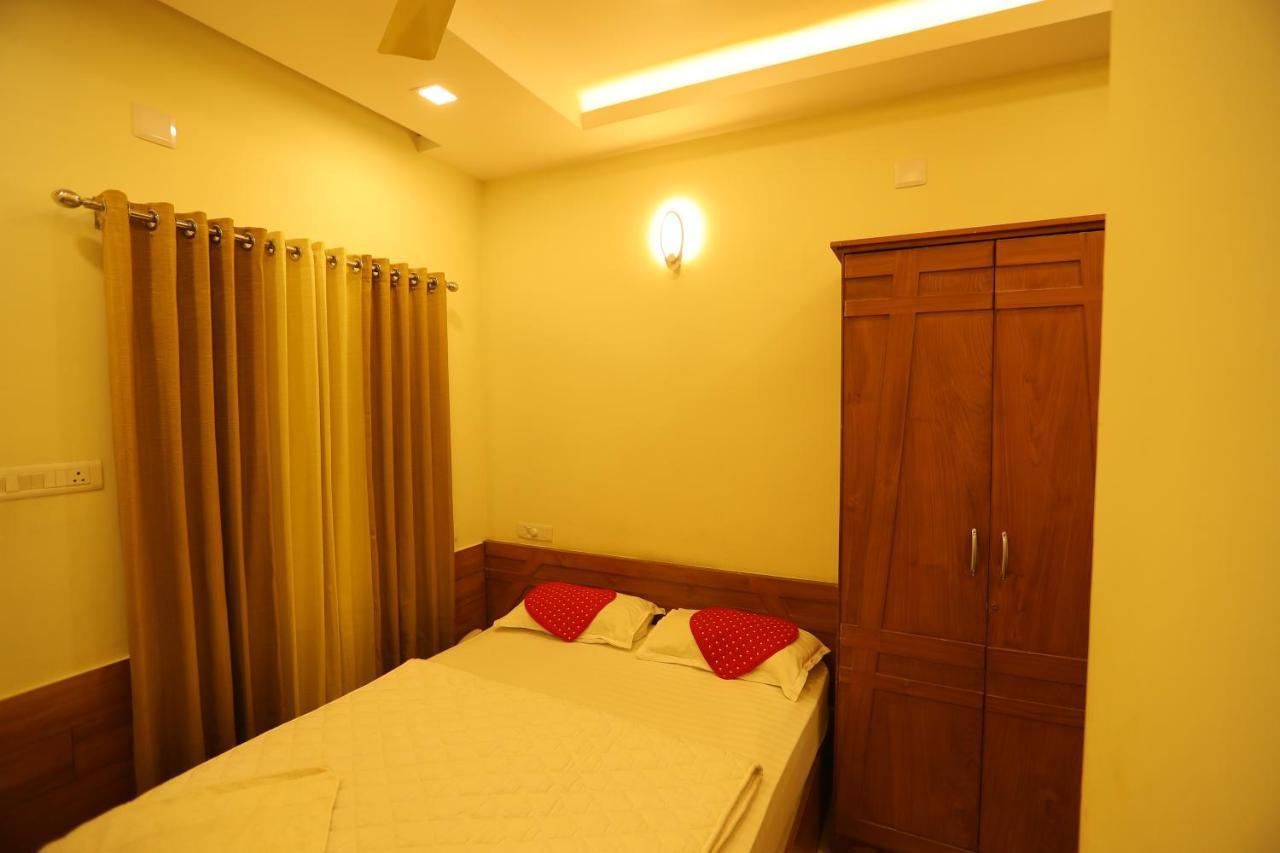 Sapphire Inn Nedumbassery Exteriér fotografie