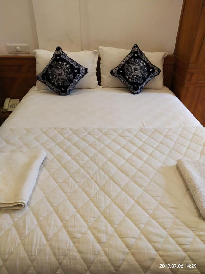 Sapphire Inn Nedumbassery Exteriér fotografie